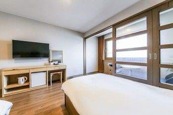 Huesik Hotel Sydney 2*
