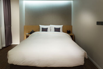 Amanti Hotel Seoul Hongdae 4*