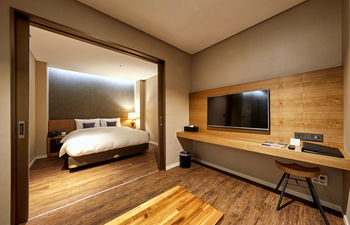 Amanti Hotel Seoul Hongdae 4*