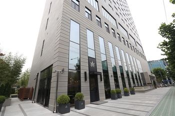 Amanti Hotel Seoul Hongdae 4*