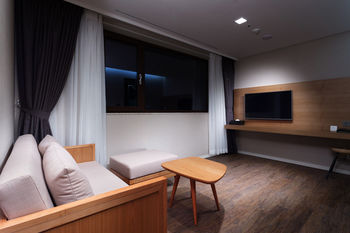 Amanti Hotel Seoul Hongdae 4*