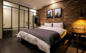 Gimhae Brown Dot Hotel Waterpark 3*