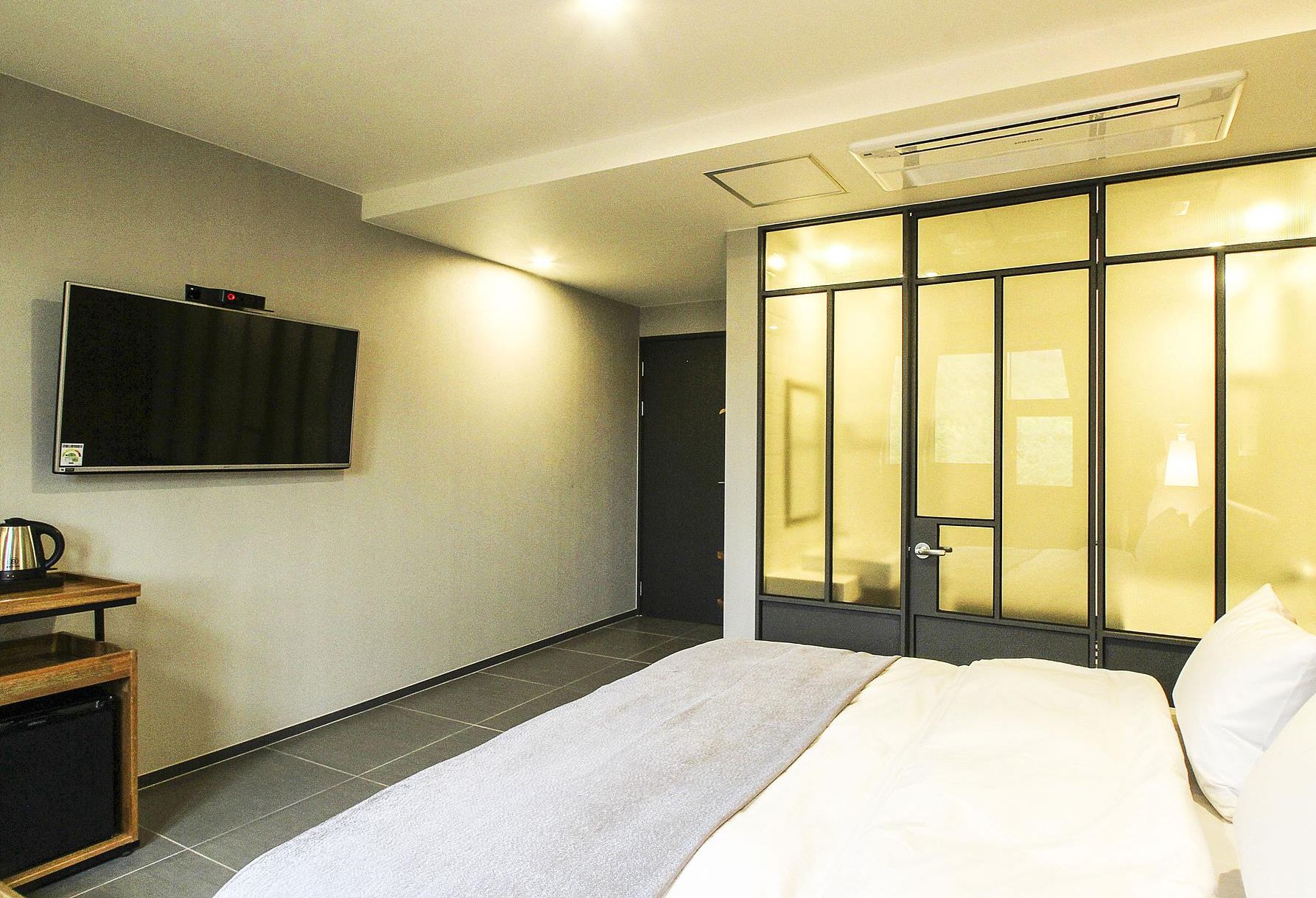 Gimhae Brown Dot Hotel Waterpark 3*