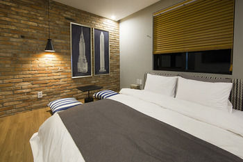 Gimhae Brown Dot Hotel Waterpark 3*