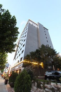 Hotel De Ciel 3*