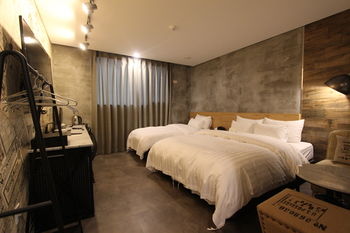 Hotel De Ciel 3*