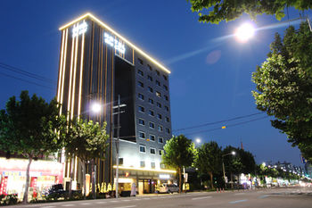 Hotel De Ciel 3*