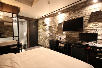 Jinhae Pasta Hotel 2*