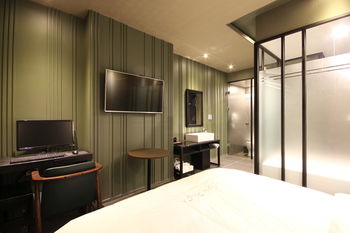 Jinhae Pasta Hotel 2*