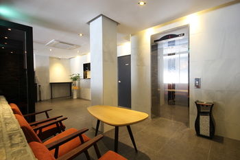 Jinhae Pasta Hotel 2*