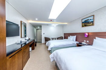 The Stay Century Hotel 3*