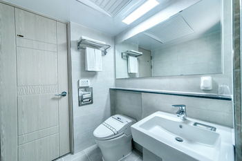 The Stay Century Hotel 3*