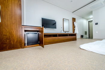 The Stay Century Hotel 3*