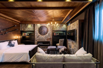 Hotel The Designers Kondae 3*