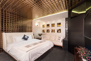 Hotel The Designers Kondae 3*