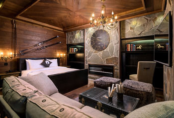 Hotel The Designers Kondae 3*