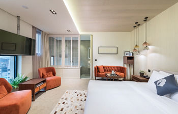 Hotel The Designers Kondae 3*