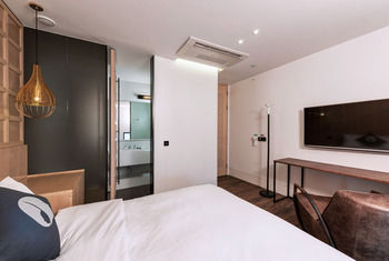 Hotel The Designers Kondae 3*