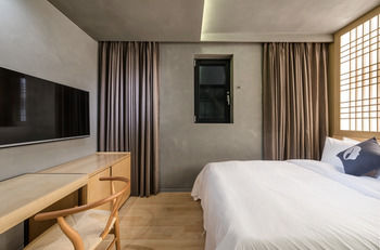 Hotel The Designers Kondae 3*