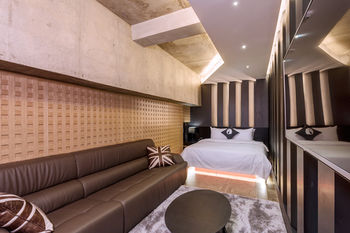 Hotel The Designers Kondae 3*