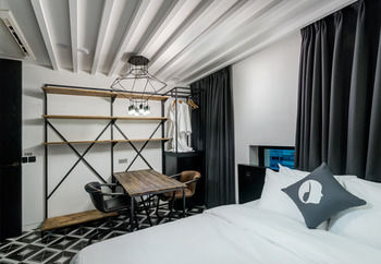Hotel The Designers Kondae 3*