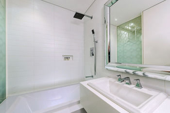 Hotel The Designers Kondae 3*