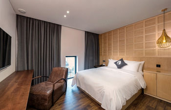 Hotel The Designers Kondae 3*