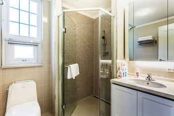 Kylin Villa Resort Jeju 4*