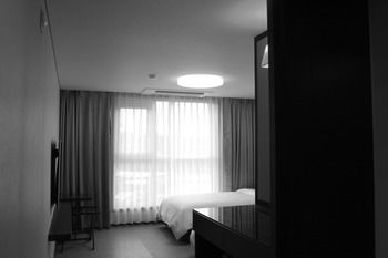 Jeju Stay in Seongsan Hotel 2*