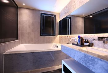 Leidea Hotel 0*
