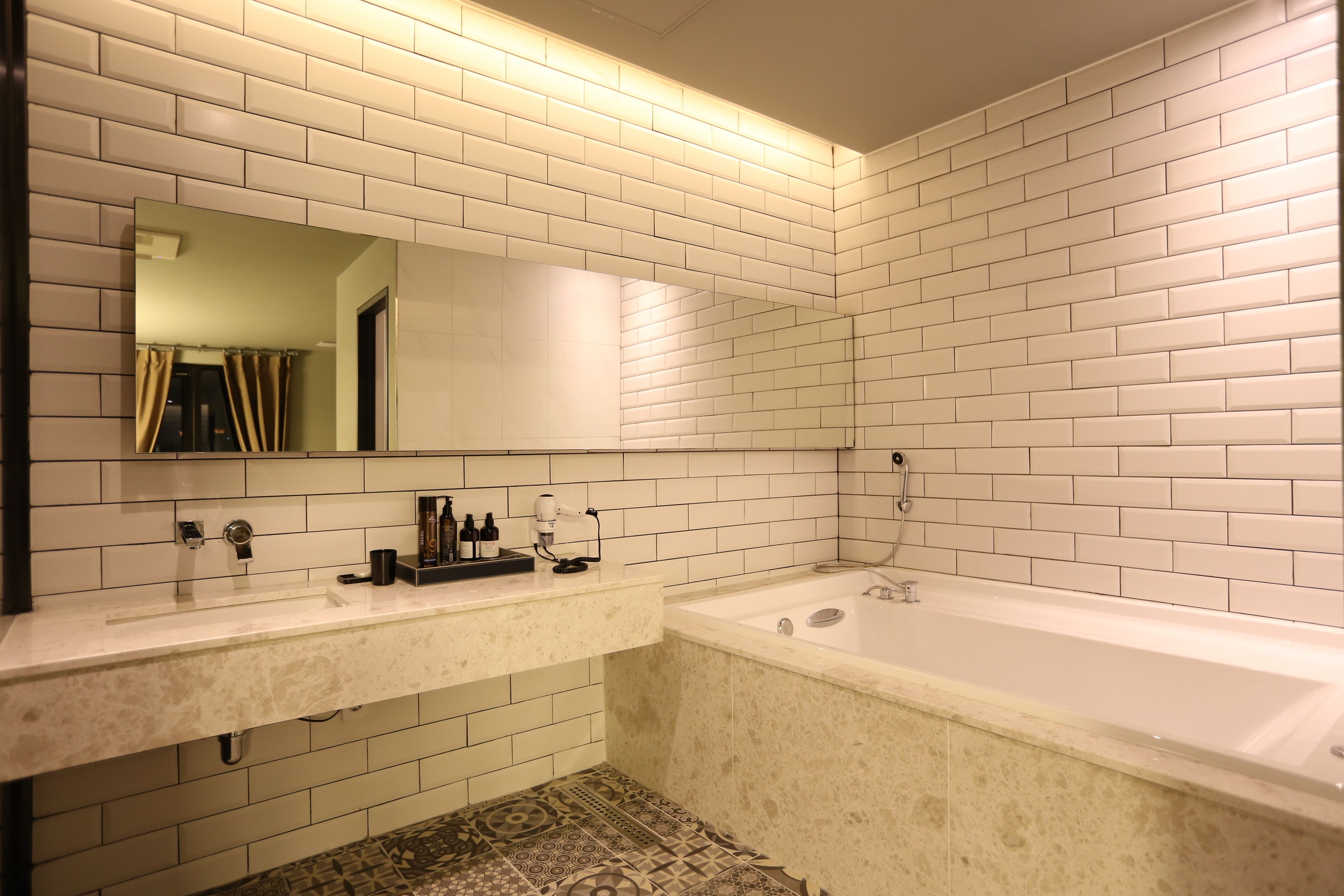Leidea Hotel 0*