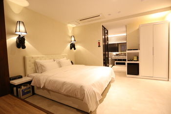 Leidea Hotel 0*