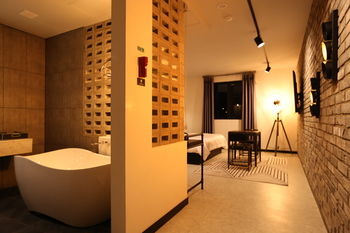 Leidea Hotel 0*