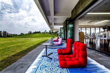 Sun & Moon Resort 3*