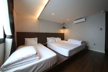 Hotel O! HAPPY 2*