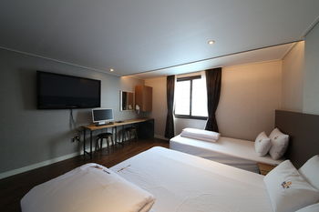 Hotel O! HAPPY 2*