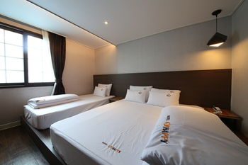 Hotel O! HAPPY 2*