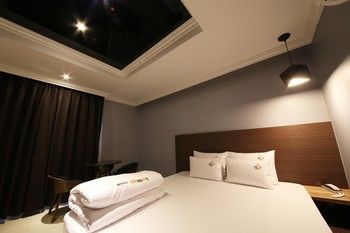 Hotel O! HAPPY 2*