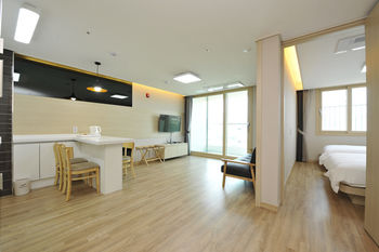 The Hotel Soo 3*