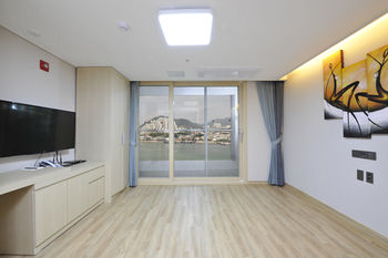 The Hotel Soo 3*
