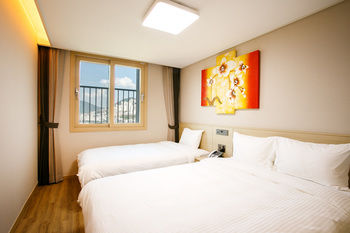 The Hotel Soo 3*