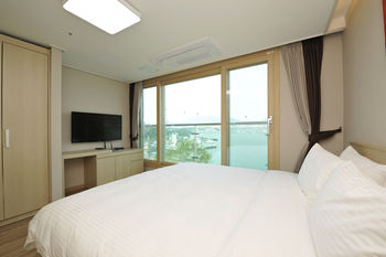 The Hotel Soo 3*