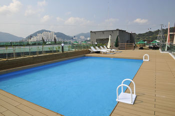 The Hotel Soo 3*