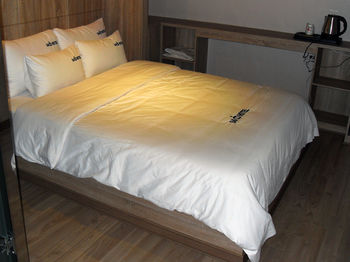 64 Inn Hotel 2*