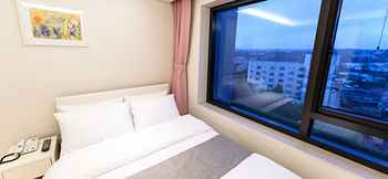 Rezion Tourist Hotel 3*