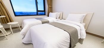 Rezion Tourist Hotel 3*