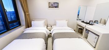 Rezion Tourist Hotel 3*