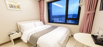 Rezion Tourist Hotel 3*