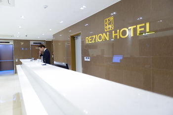 Rezion Tourist Hotel 3*