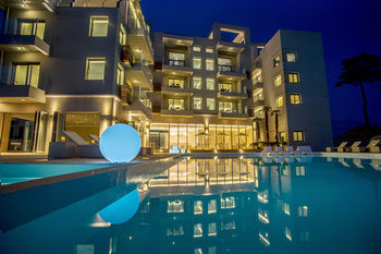 La Terrace Resort 4*